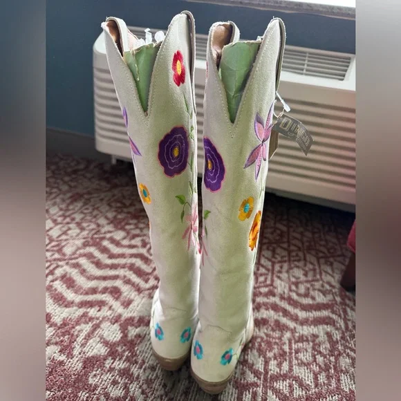 Viral Dan Post Ladies Flower Power White Suede Tall Western Boots DI277-WH Sz9 - Picture 5 of 12